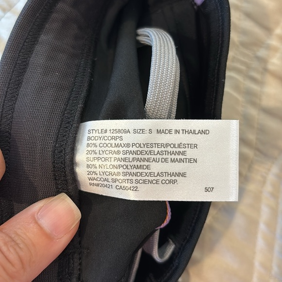 CW-X ladies compression leggings - Picture 6 of 11